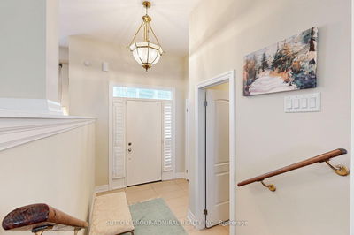 Unit 16 — 80 North Park Rd, Vaughan - Beverley Glen image-0-3