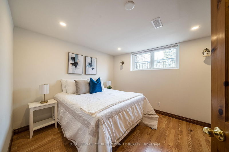 Room1