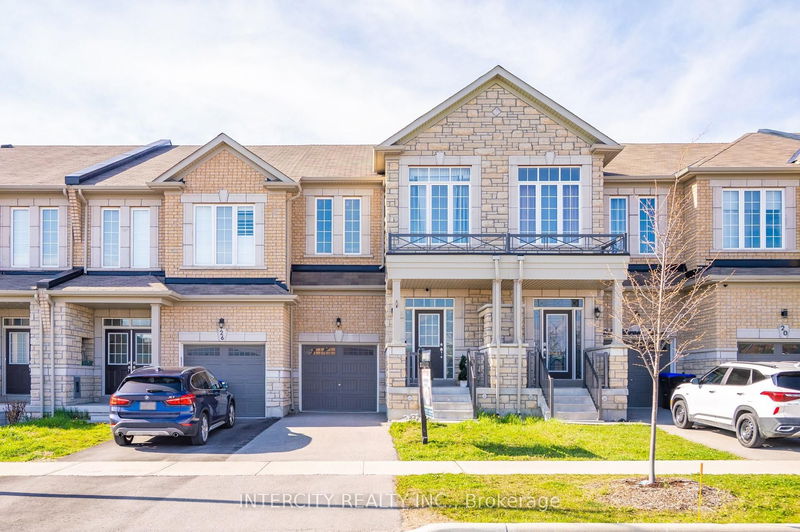 24 Veterans St, Bradford West Gwillimbury - Bradford image-0-0