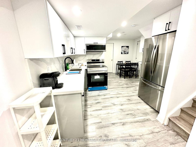 basement - 29 Eminence Rd E, Vaughan, L4K 5K1 | Image 2