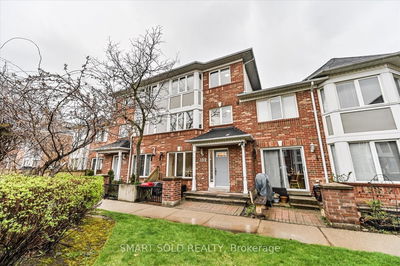 18 Clark Ave, Vaughan - Crestwood-Springfarm-Yorkhill