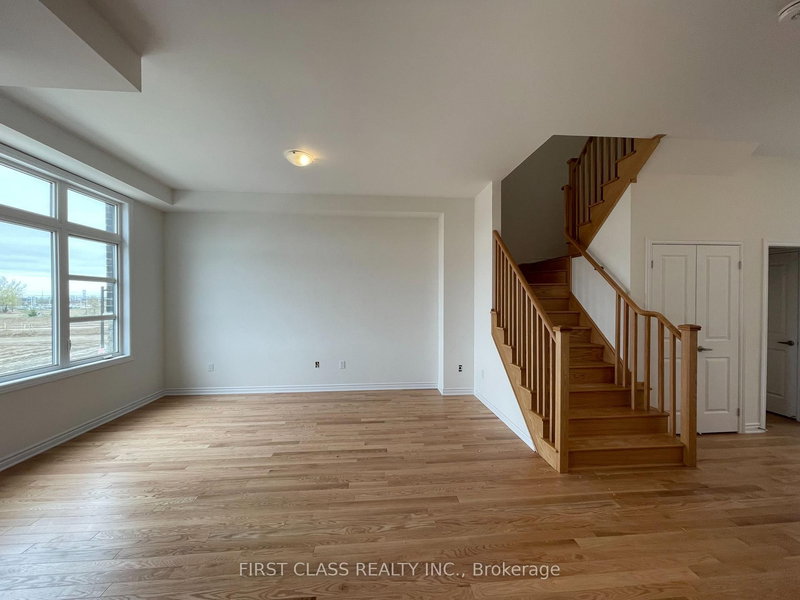 54 Wascana Rd, Vaughan, L4L 1A7 | Image 3