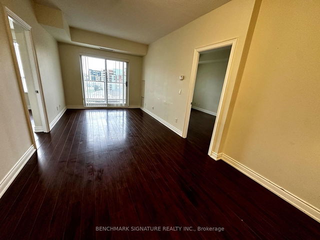 1118 - 37 Galleria Parkway