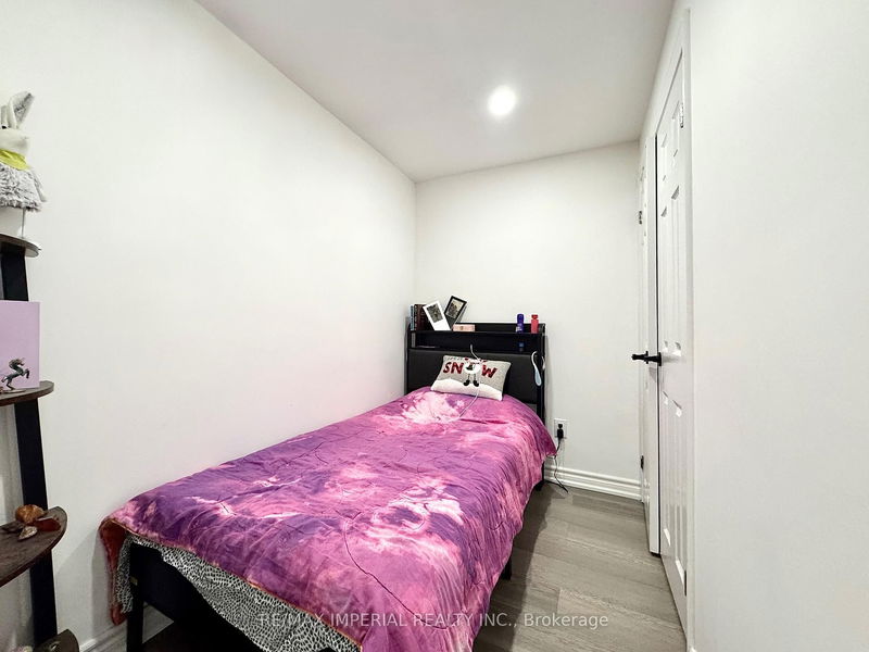 Room2