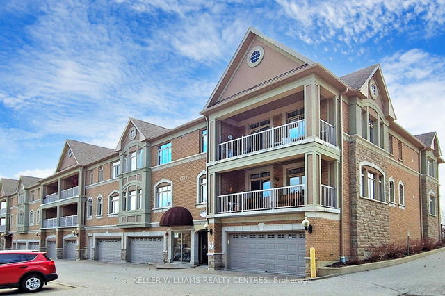302 - 2 Briar Hill Heights