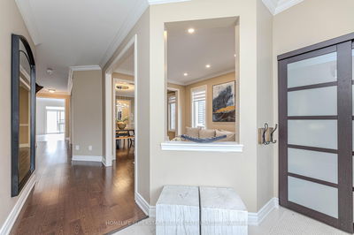 50 Romanelli Cres, Bradford West Gwillimbury - Bradford image-0-3