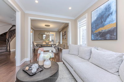 50 Romanelli Cres, Bradford West Gwillimbury - Bradford image-0-4