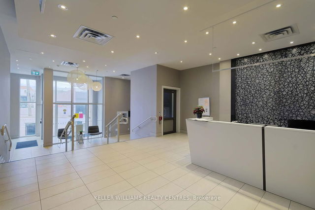 702A - 15277 Yonge Street