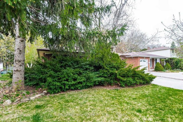 41 Romfield Circuit