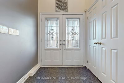 45 Mapleton Mills Dr, King - Schomberg image-0-3