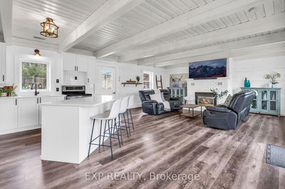 409 Centre St, Brock - Beaverton image-0-3