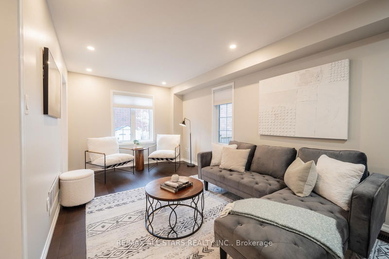 98 Duffin Dr, Whitchurch-Stouffville - Stouffville image-0-0