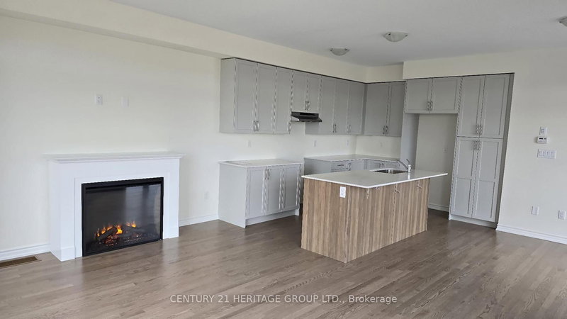 4 Singhampton Rd, Vaughan, L4H 5J6 | Image 2