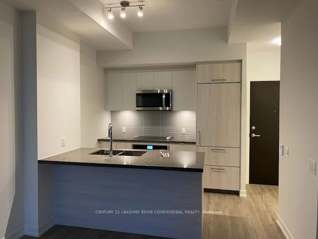TH110W - 3 Rosewater Street