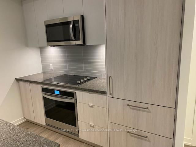 TH110W - 3 Rosewater Street