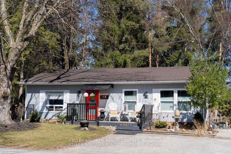 18 Cherrywood Lane, Innisfil, L9S 1M6 | Image 2