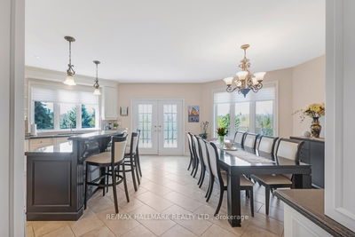 76 Deerchase Circ, Vaughan - Islington Woods image-0-4
