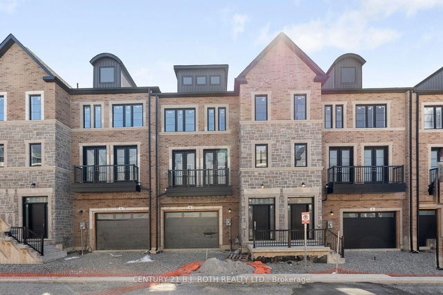 16 - 260 EAGLE Street