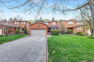 18 Ironwood Cres, Whitchurch-Stouffville - Stouffville