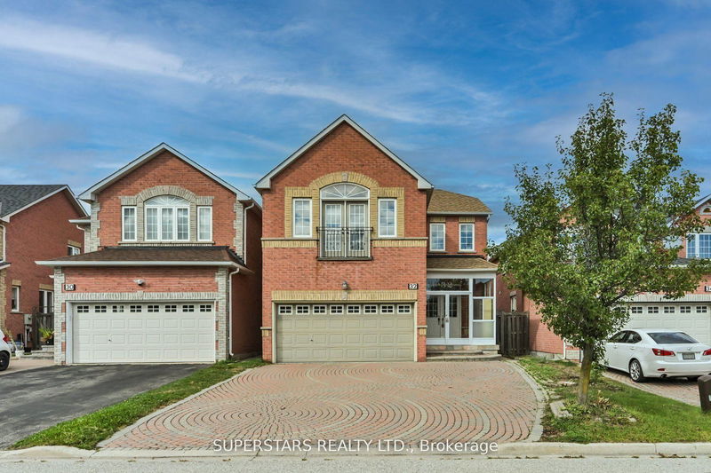 32 Thornton St, Markham - Milliken Mills East image-0-0