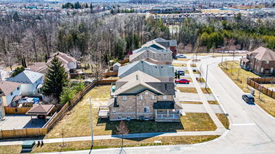 2251 Whitewood Cres, Innisfil - Alcona image-0-2