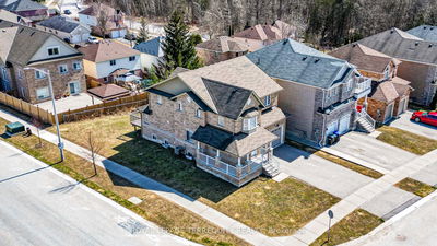 2251 Whitewood Cres, Innisfil - Alcona image-0-3