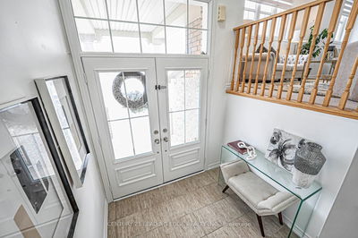 87 Ridge Gate Cres, East Gwillimbury - Mt Albert image-0-2