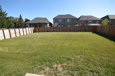 19 Mumberson St, Innisfil - Cookstown image-0-3