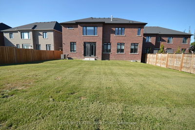 19 Mumberson St, Innisfil - Cookstown image-0-4