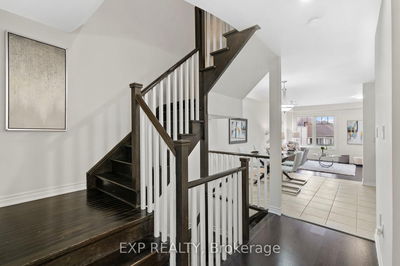 968 Millard St, Whitchurch-Stouffville - Stouffville image-0-3