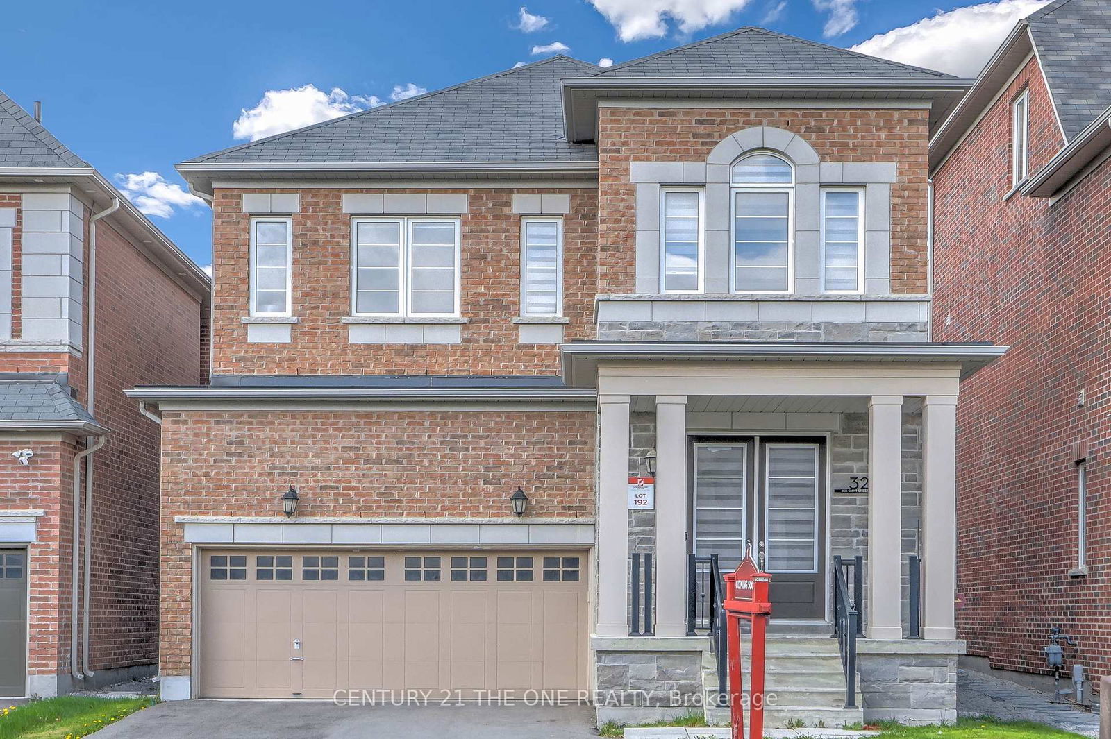 Detached House for sale at 32 Red Giant Street, Richmond Hill, Observatory, L4C 4Y4 - MLS: N12129336