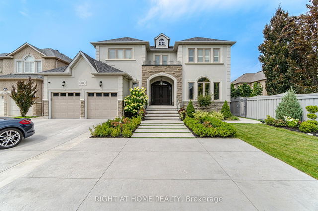 110 Green Manor Crescent