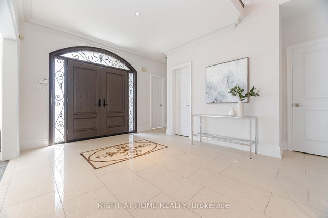 110 Green Manor Crescent