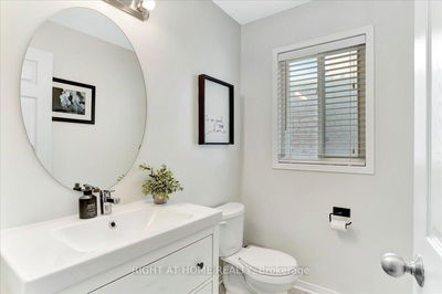 10 Liberty Cres, Bradford West Gwillimbury - Bradford image-0-2