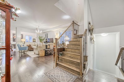 32 Deer Pass Rd, East Gwillimbury - Sharon image-0-2