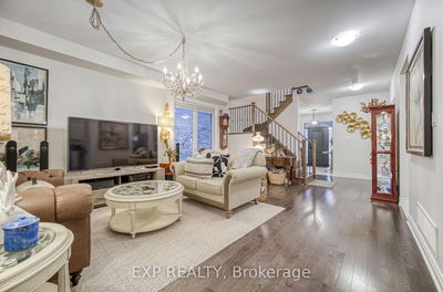 32 Deer Pass Rd, East Gwillimbury - Sharon image-0-4