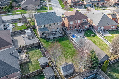 9 Coral Creek Cres, Uxbridge - Uxbridge image-0-2