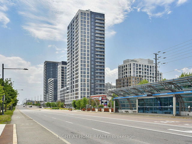 203 - 7950 bathurst Street
