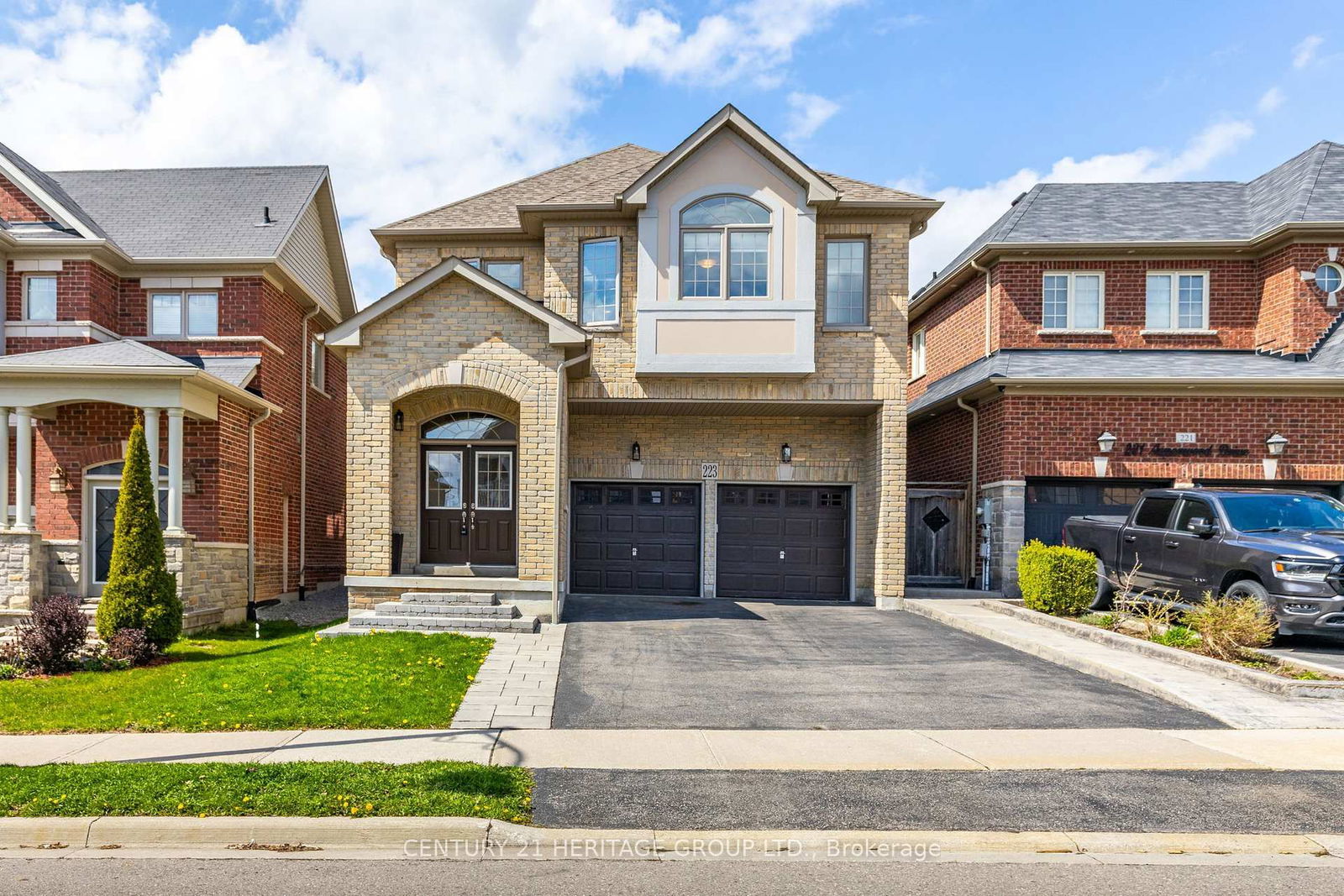 Property at 223 Aspenwod