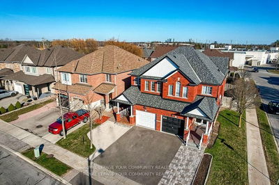 15 Echo Ridge Cres, Vaughan - Sonoma Heights image-0-4