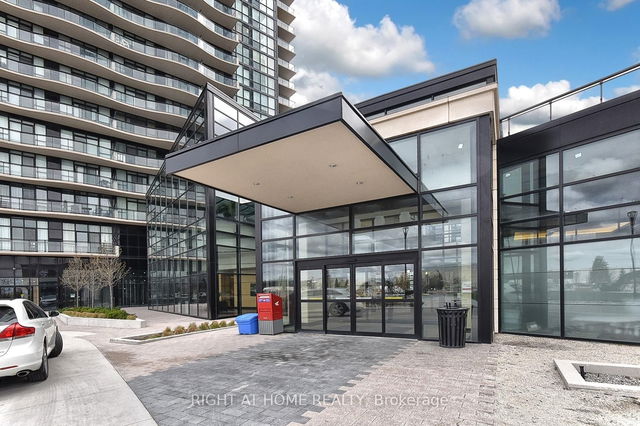 312 - 2910 Highway No, 7 Road