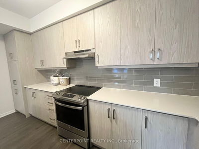 Unit TH101 — 10 Almond Blosson Mews, Vaughan - Vaughan Corporate Centre image-0-4
