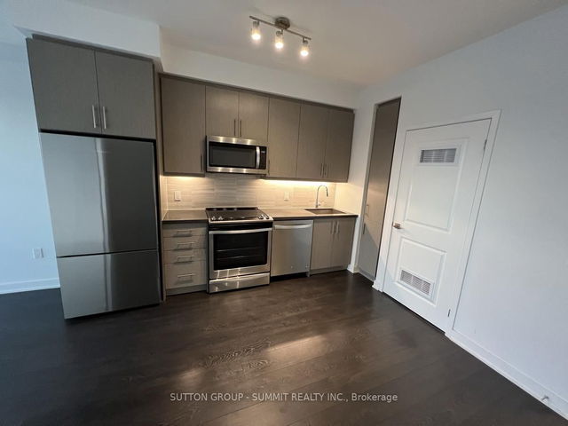 401 - 85 ONEIDA Crescent
