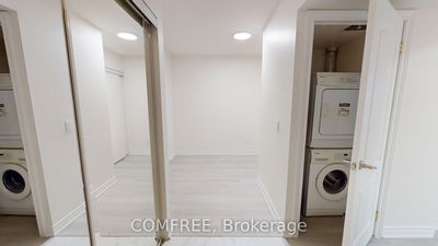 Unit 201 — 60 Disera Dr, Vaughan - Beverley Glen image-0-2