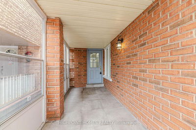 44 Brando Ave, Markham - Middlefield image-0-4
