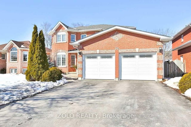 lower - 32 Amberview Drive