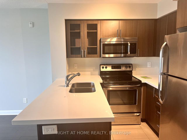 607 - 75 Norman Bethune Avenue