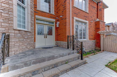207 Frank Endean Rd, Richmond Hill - Rouge Woods image-0-2