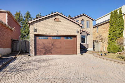 12 Featherstone Ave, Markham - Middlefield image-0-1