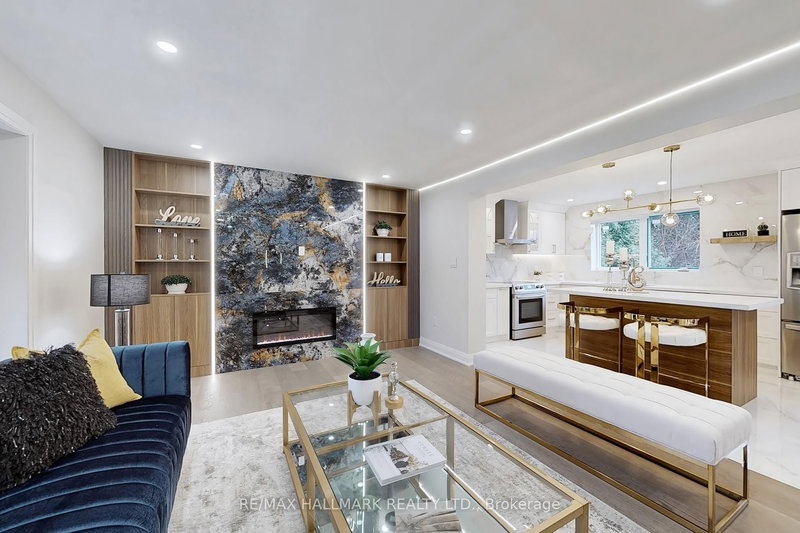 40 Squire Baker's Lane, Markham, L3P 3G9 | Image 2